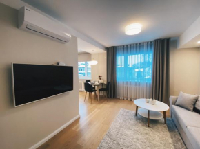 Beautiful newly renovated beach apartment